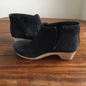 Dansko Maria clogs in size 41